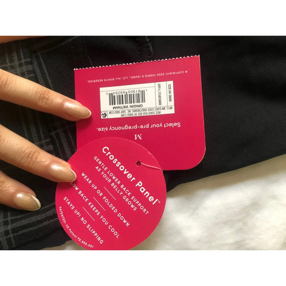 NWT Isabel Maternity Plaid Ponte Pants size medium - Picture 4 of 9